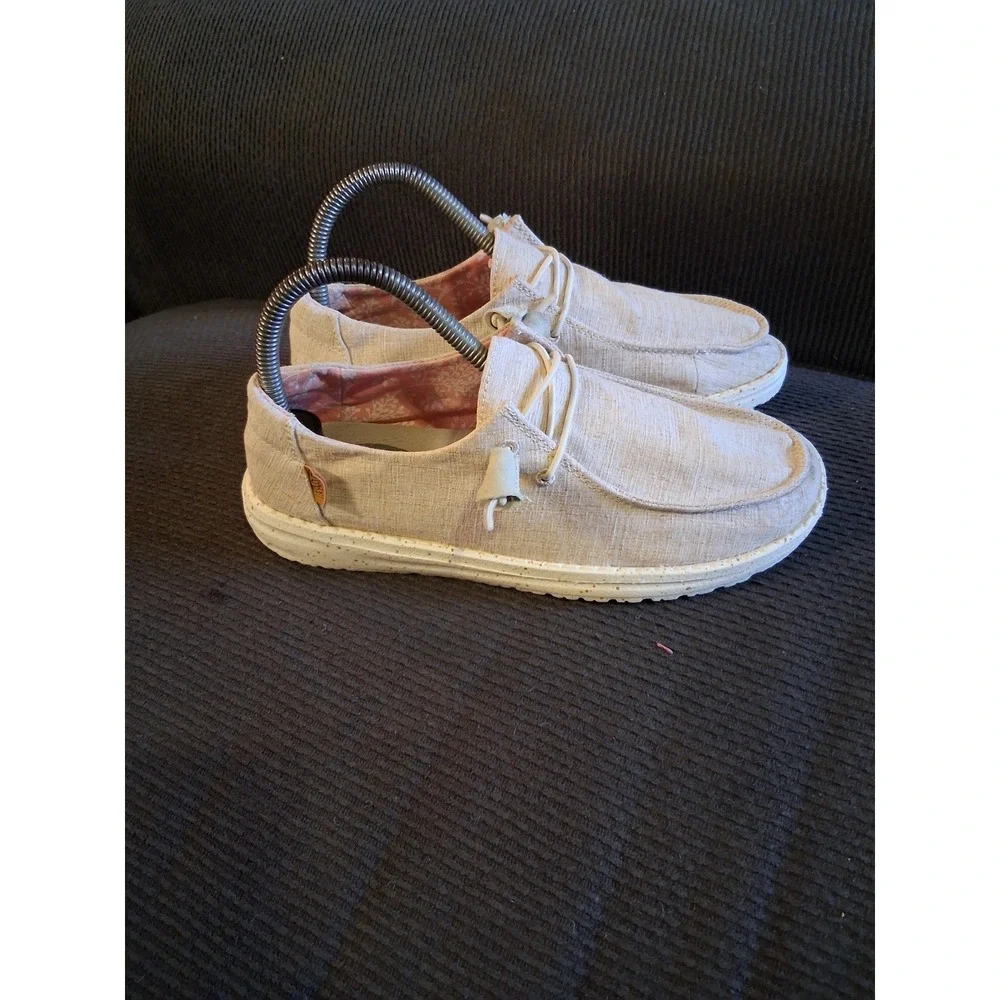 Hey Dude Wendy Chambray White‎ Nut Womens Size 7 Regular Flats Shoes